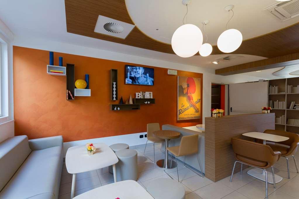 B&B Hotel Milano Cenisio Garibaldi Restaurant foto